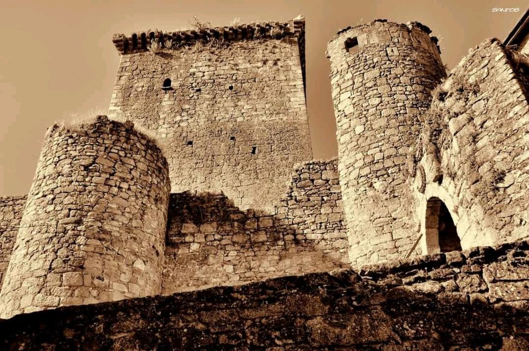 Casa Rural La Villa ميراندا ديل كاستانيار المظهر الخارجي الصورة